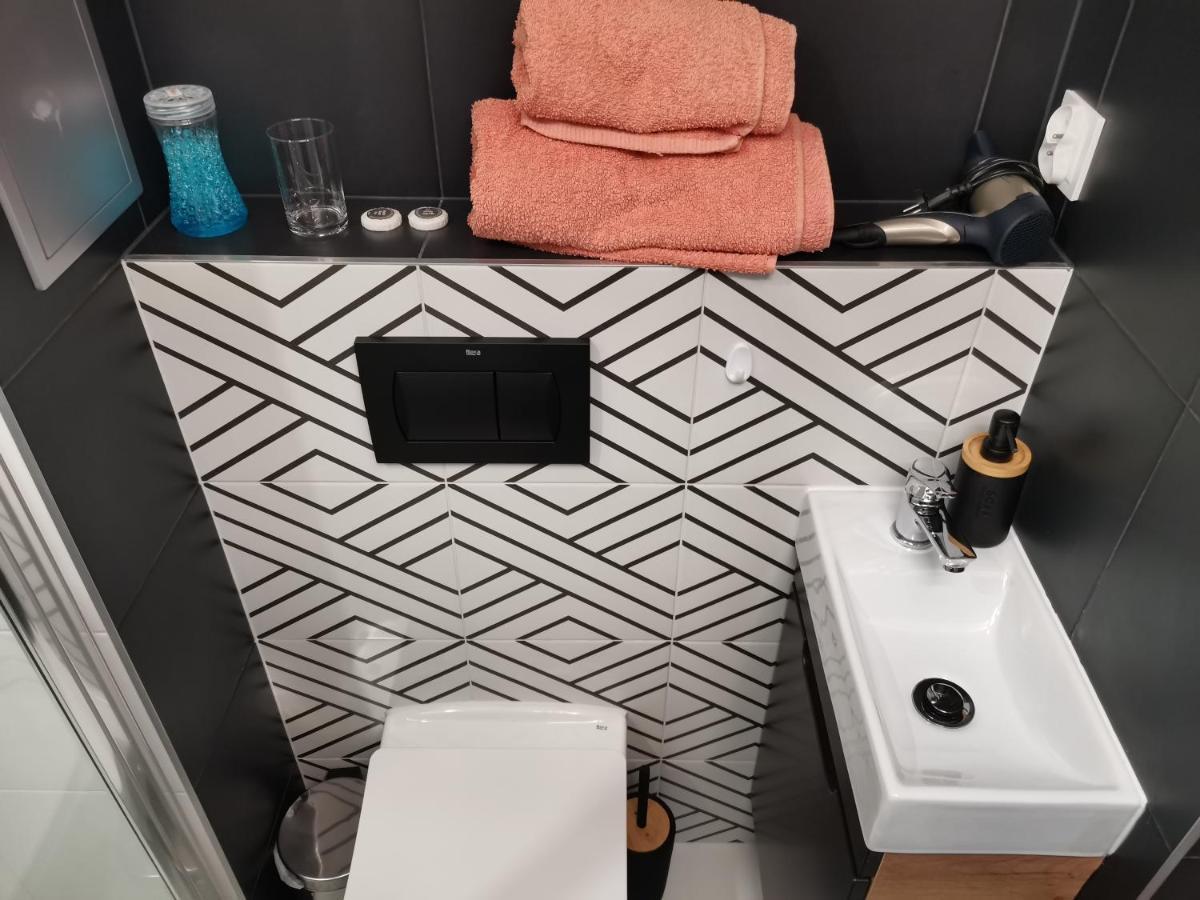 Przytulny Apartament W Wiezowcu - Centrum Miasta Podwislocze 38 Rzeszów Exterior foto